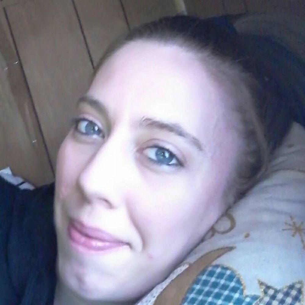 Meet your Posher, Carrie